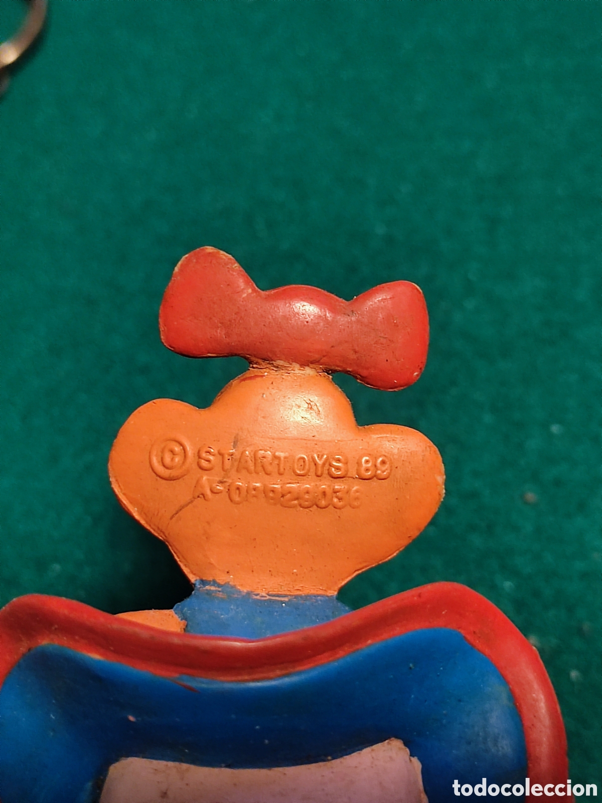 Coleccionismo de llaveros: Mu&ntilde;eca Disney............ - Foto 3