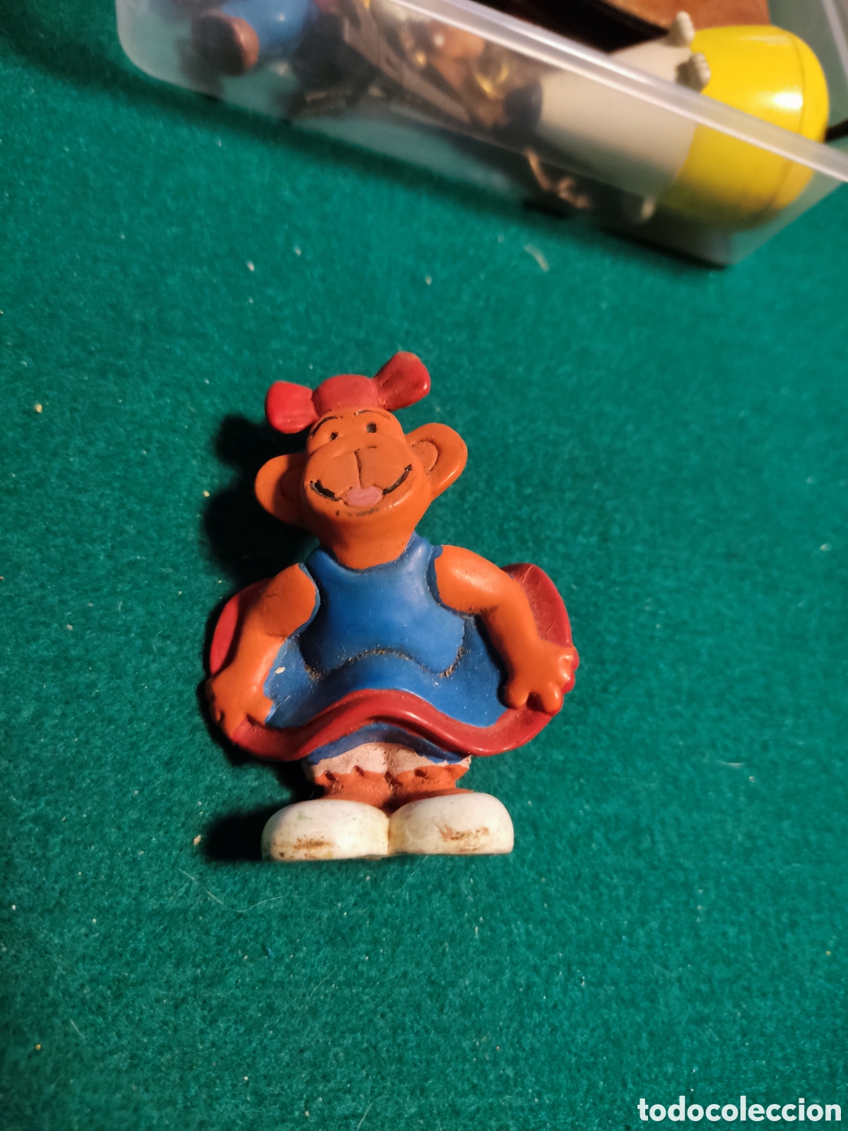 Coleccionismo de llaveros: Mu&ntilde;eca Disney............ - Foto 1