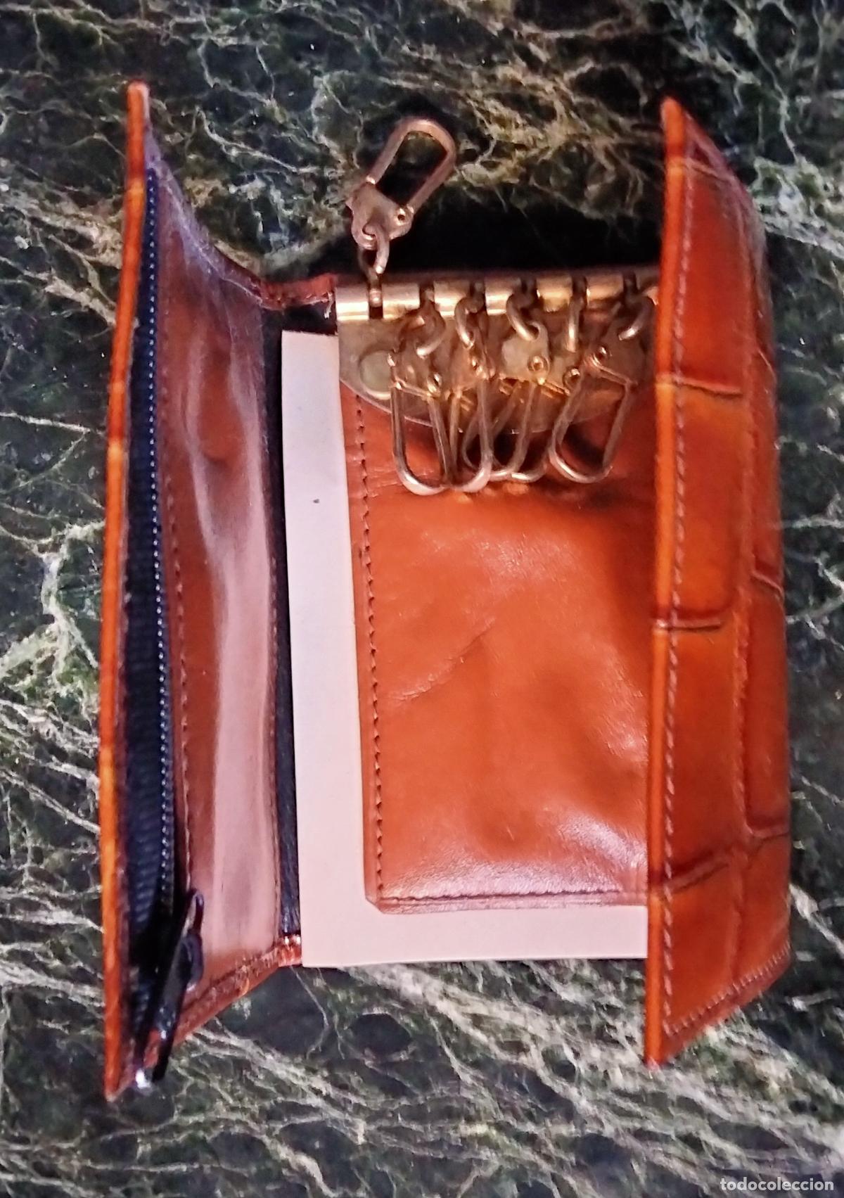 Coleccionismo de llaveros: Llavero estuche de piel