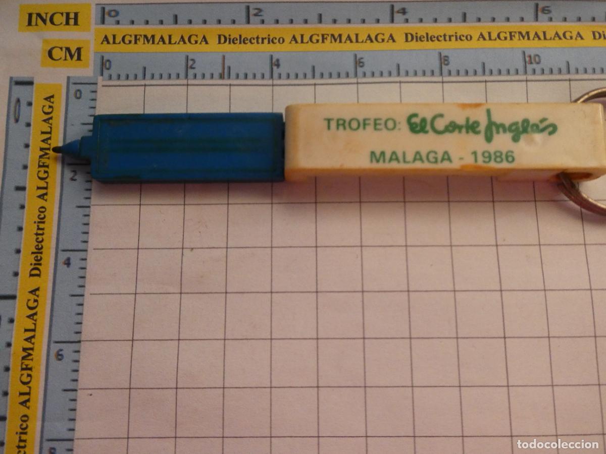 Collezionismo di Portachiavi: LLAVERO DE DEPORTES. AJEDREZ TROFEO EL CORTE INGL&Eacute;S A&Ntilde;O 1986 M&Aacute;LAGA CON BOL&Iacute;GRAFO