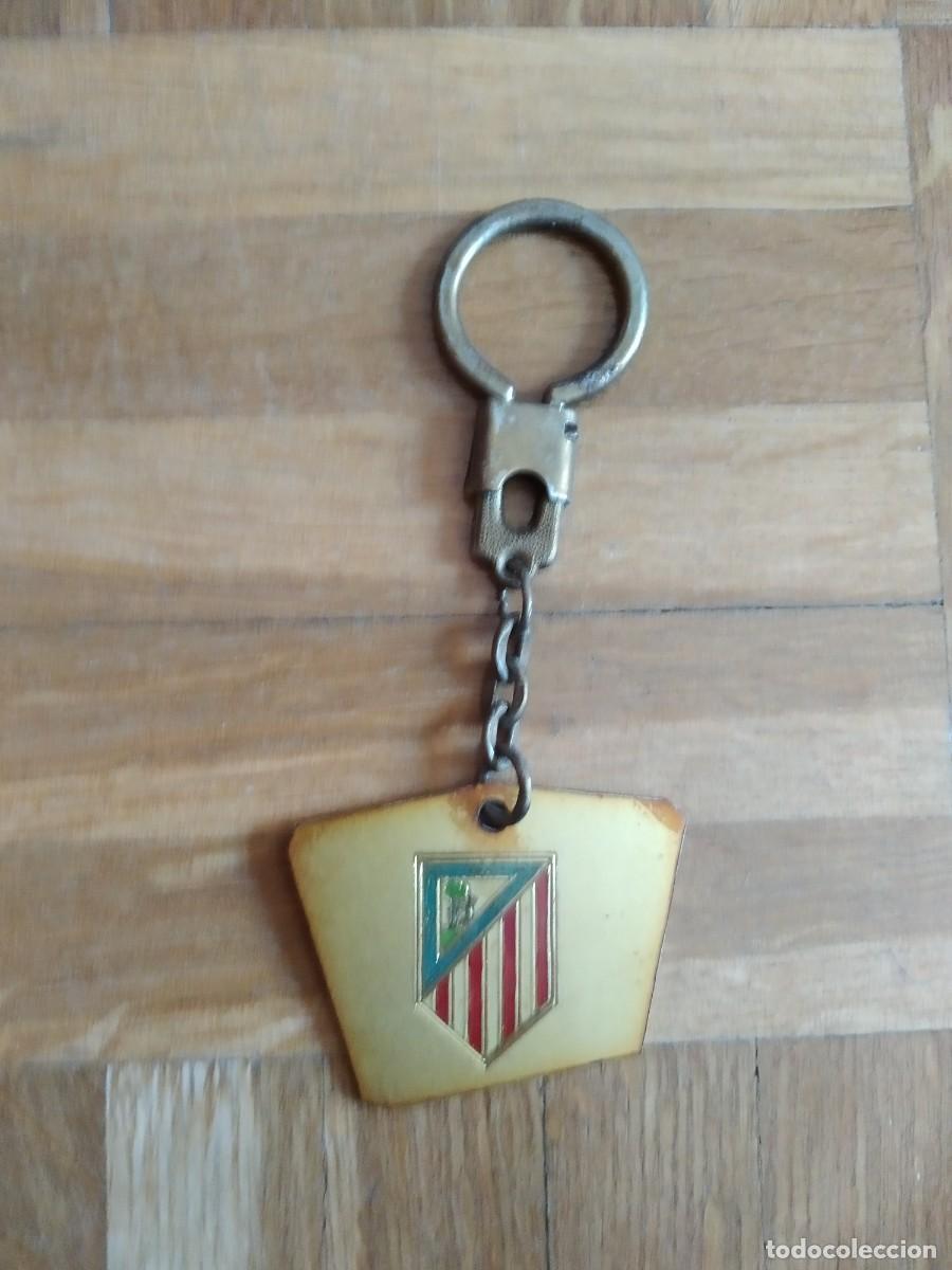 Coleccionismo de llaveros: LLAVERO FUTBOL ATLETICO DE MADRID. MESON BAR EL QUIJOTE. PEDRO RODRIGUEZ VER FOTOS