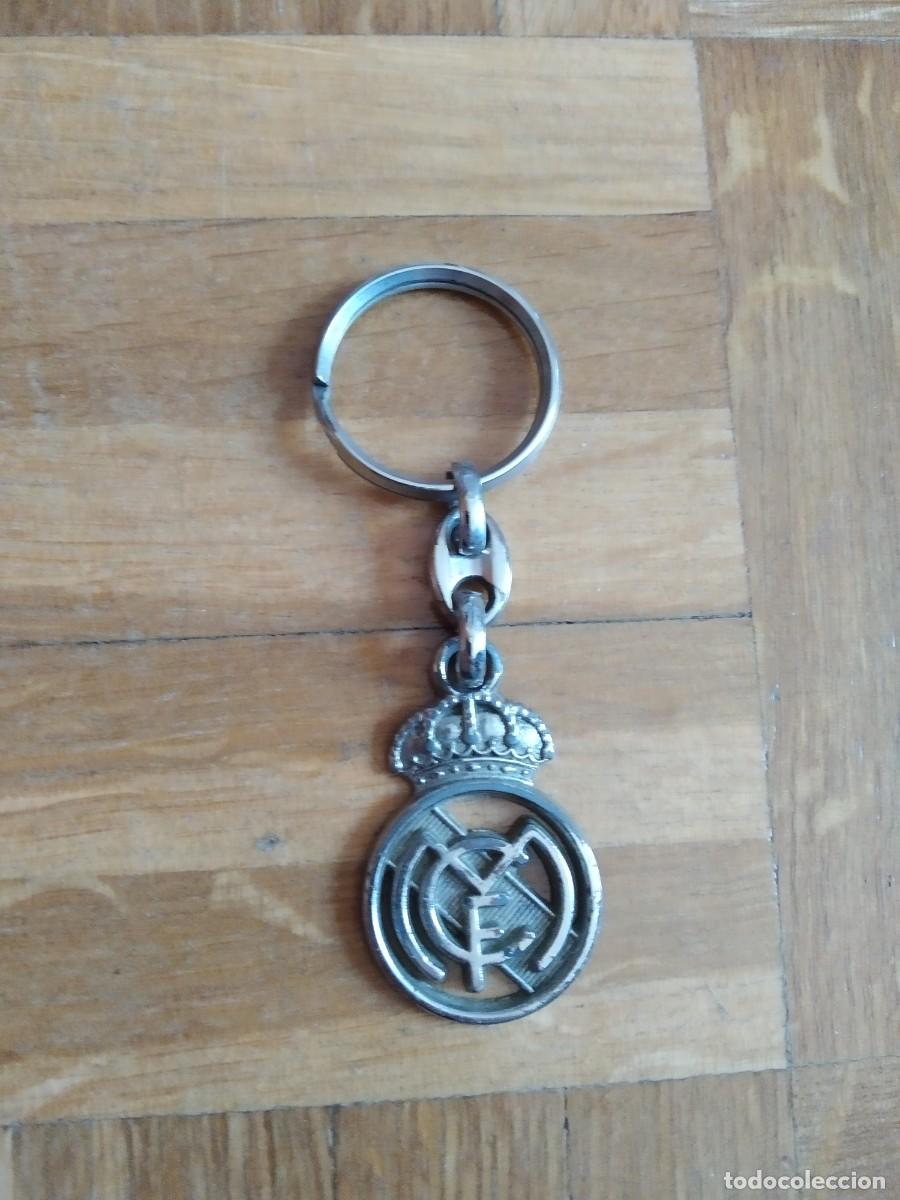Collection of Keychains: LLAVERO FUTBOL REAL MADRID. VER FOTOS