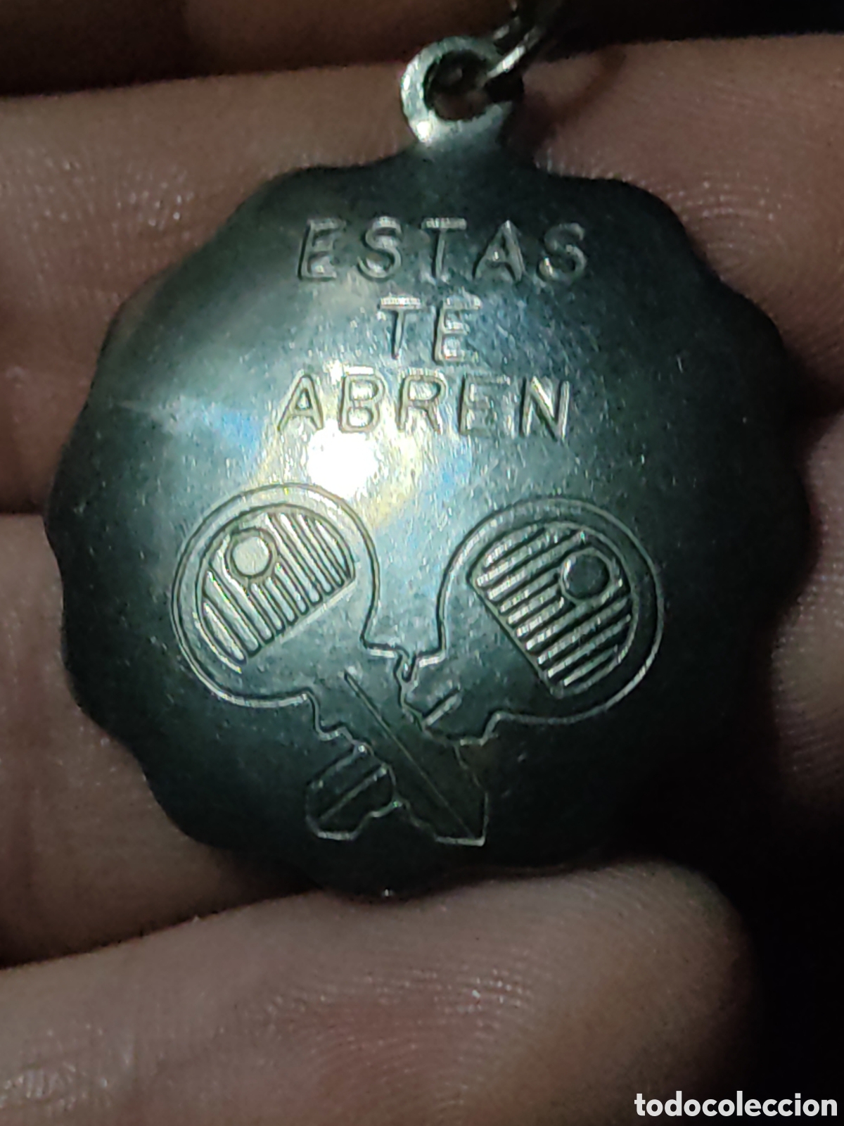 Coleccionismo de llaveros: Llavero est&aacute;s te abren.Vintage. - Foto 3
