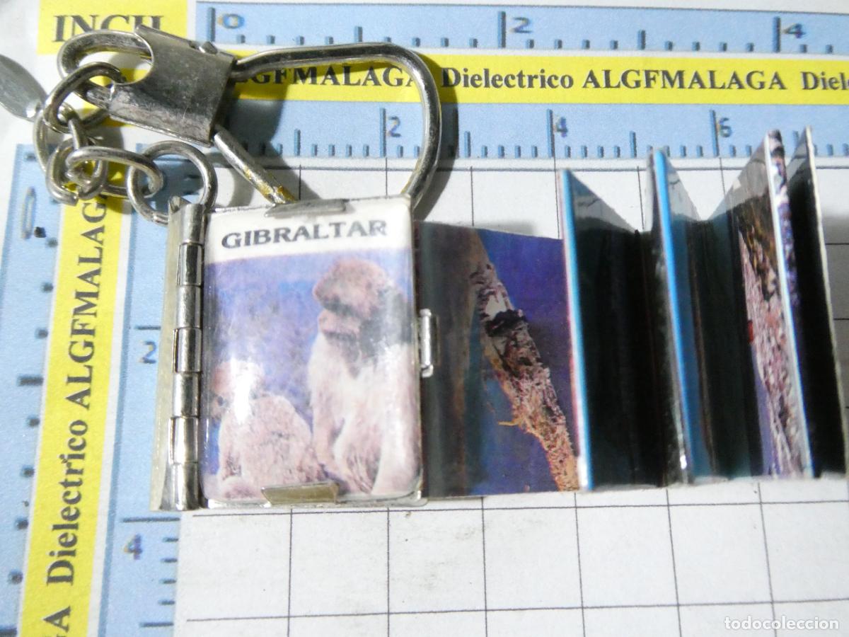 Collection of Keychains: LLAVERO DE TURISMO. LIBRITO DE FOTOS POSTALES DE GIBRALTAR