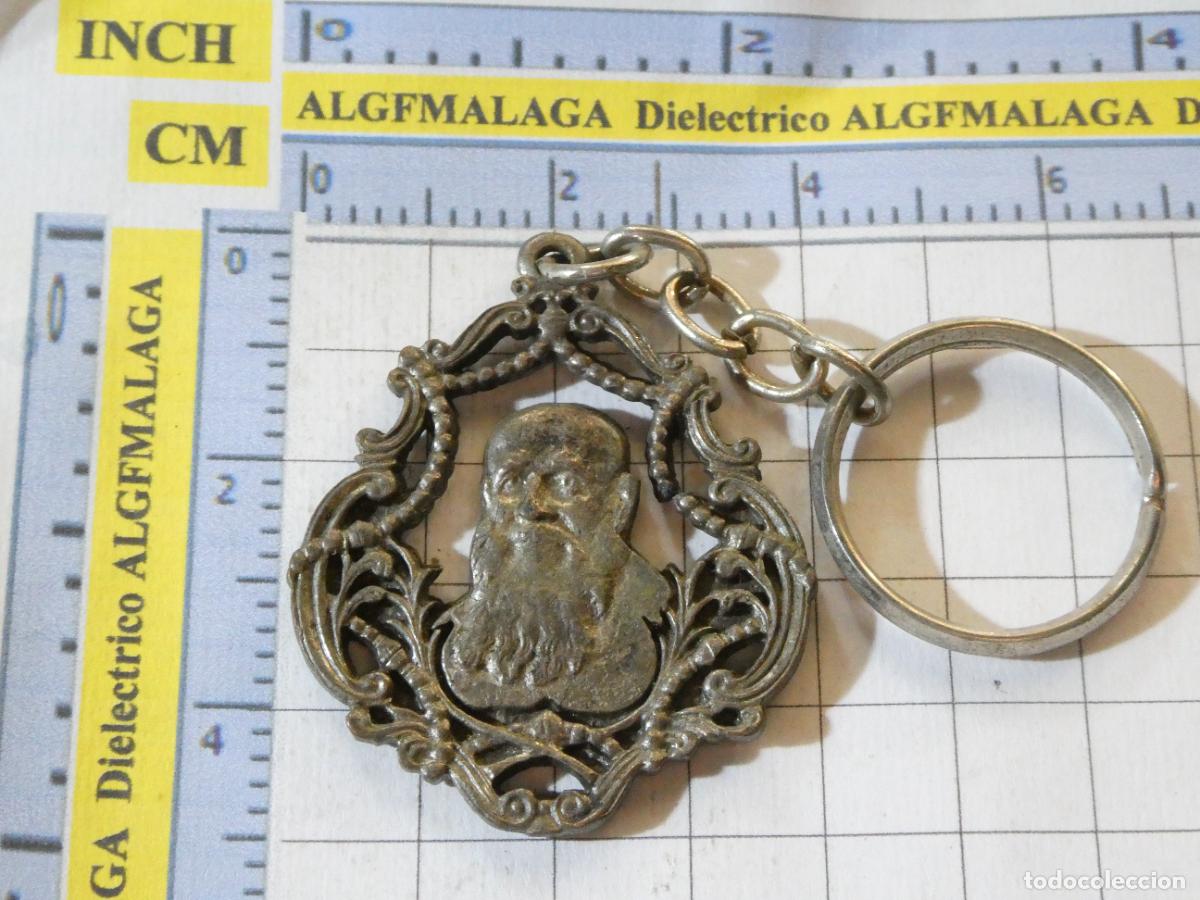 Collection of Keychains: LLAVERO RELIGIOSO SEMANA SANTA. FRAY LEOPOLDO DE ALPANDEIRE