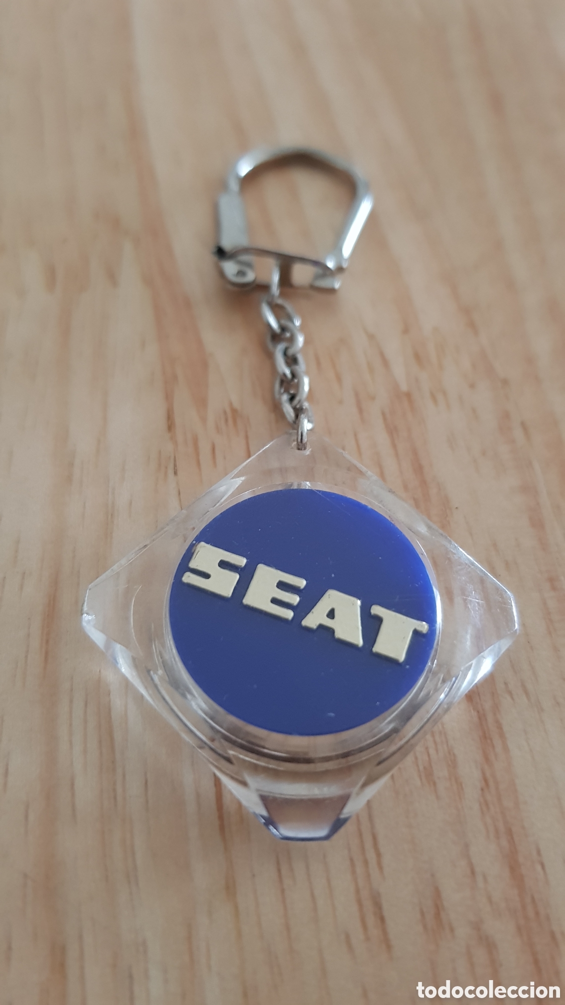 Coleccionismo de llaveros: Llavero antiguo Seat