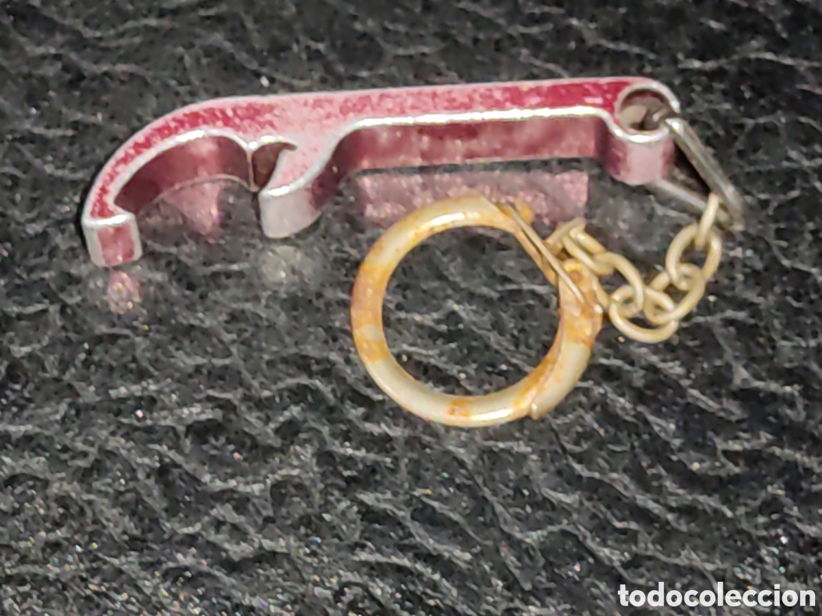 Sammlung von Schl&uuml;sselanh&auml;ngern: Llavero abridor de aluminio.