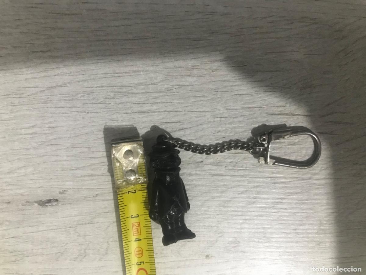 Coleccionismo de llaveros: Llavero de carpanta. - Foto 6