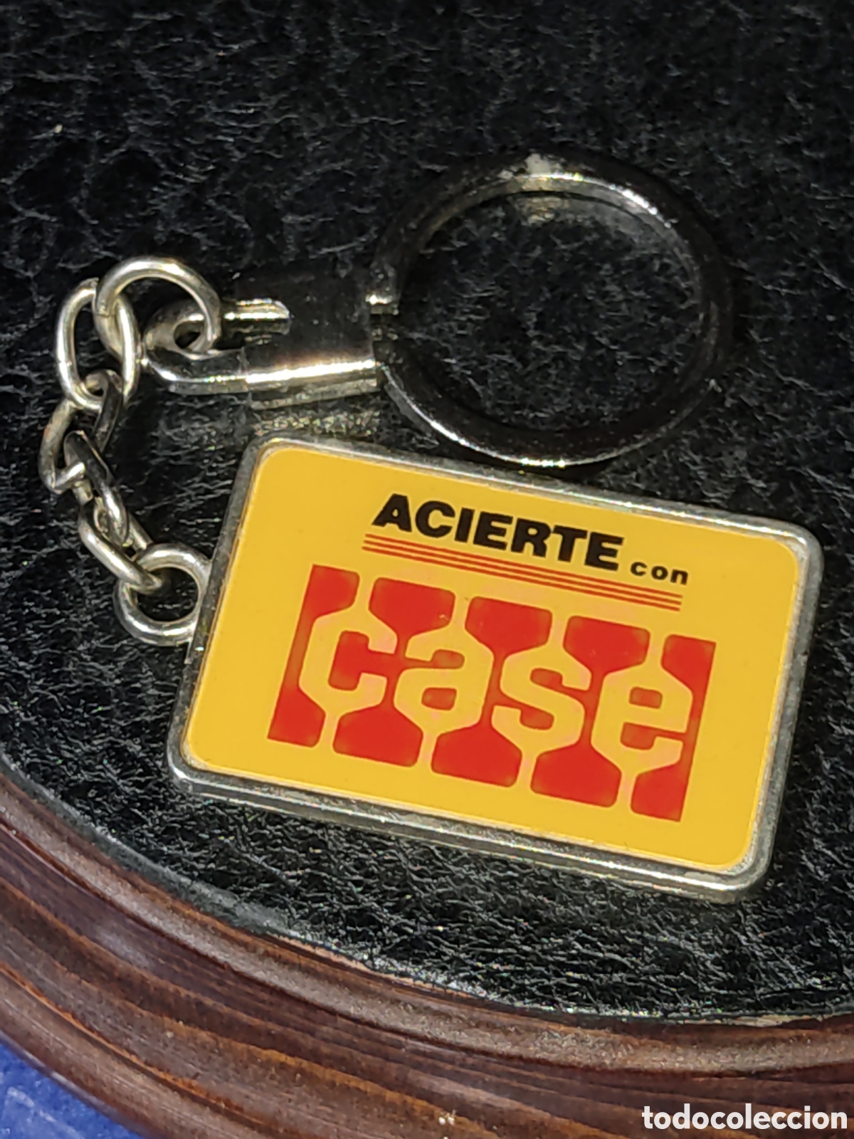 Coleccionismo de llaveros: Llavero Case de metal. - Foto 2