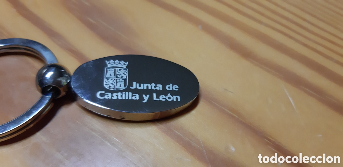 Coleccionismo de llaveros: Llavero Junta Castilla y Leon - Foto 2