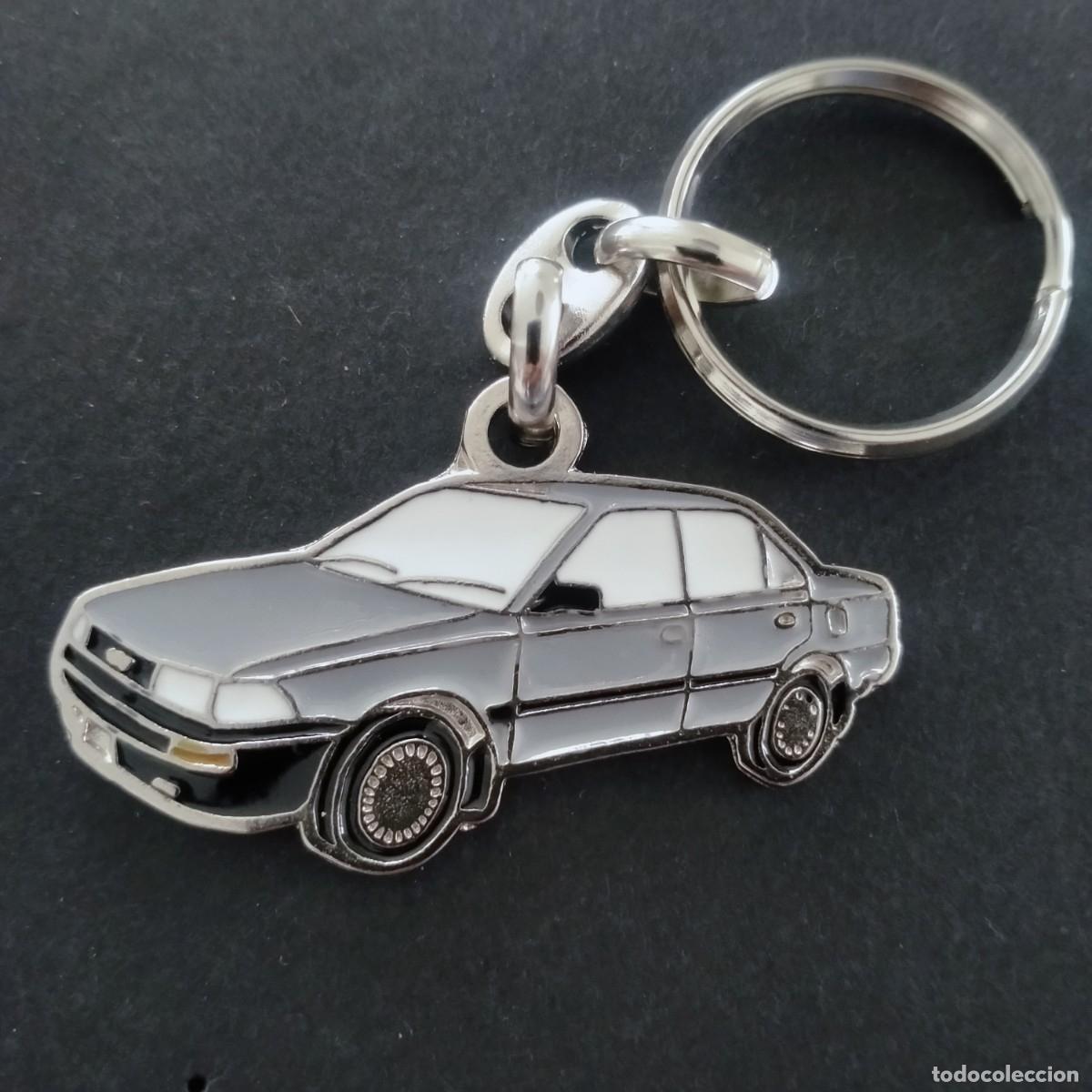 Coleccionismo de llaveros: Llavero toyota corolla E90 gris - Foto 1