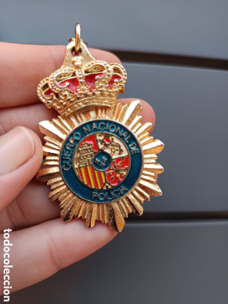 Coleccionismo de llaveros: Magn&iacute;fico Llavero vintage del cuerpo nacional de polic&iacute;a con escudo de la Regi&oacute;n de Murcia