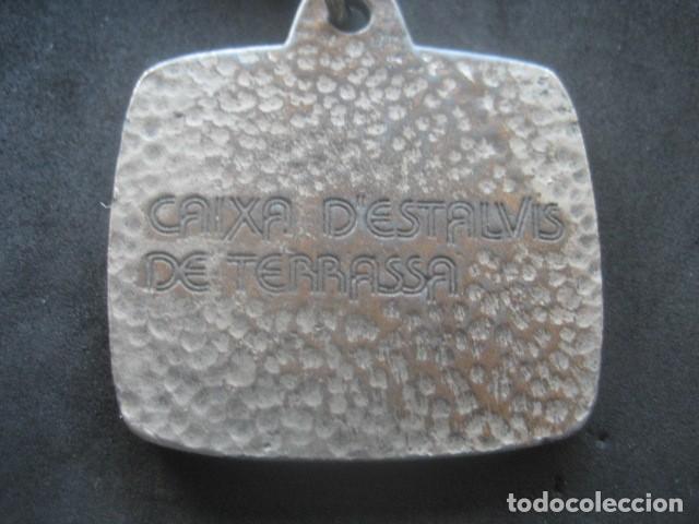 Coleccionismo de llaveros: LLAVERO CAIXA DESTALVIS DE TERRASSA - Foto 2