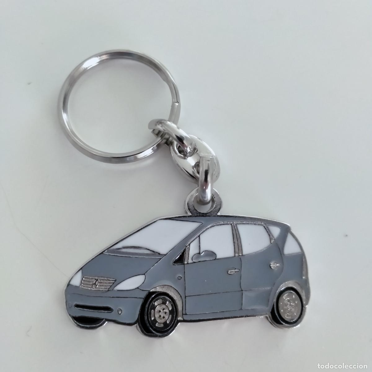 Coleccionismo de llaveros: Llavero mercedes A210 gris