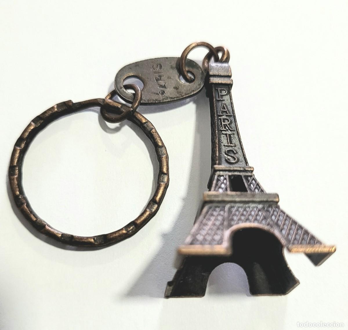 Coleccionismo de llaveros: LLAVERO TORRE EIFFEL. PARIS. COLOR BRONCE - Foto 1