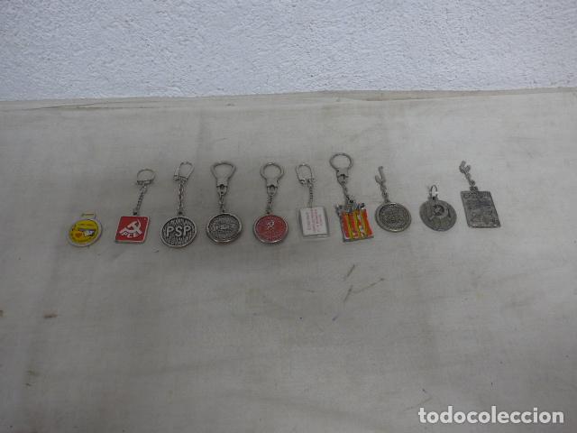 Coleccionismo de llaveros: Lote de 10 antiguos llaveros comunistas de transicion politica. Partido comunista, PSP, PSUC, UGT...