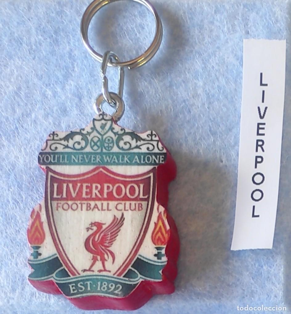 Sammlung von Schl&uuml;sselanh&auml;ngern: Llavero f&uacute;tbol liga inglesa Liverpool f.c