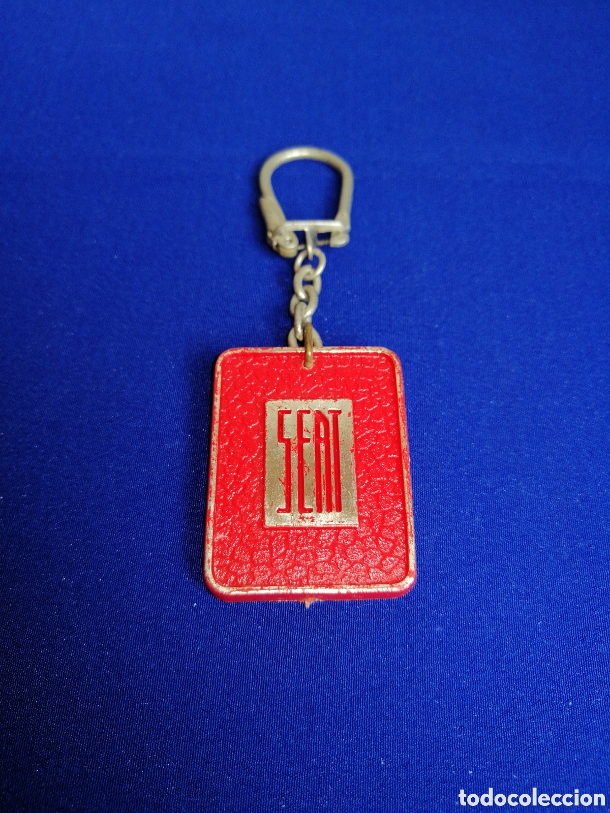 Collectionnisme de portes-cl&eacute;s: SEAT - SAICA TALLER OFICIAL Y VENTAS (VALENCIA) LLAVERO AUTOMOCI&Oacute;N ANTIGUO