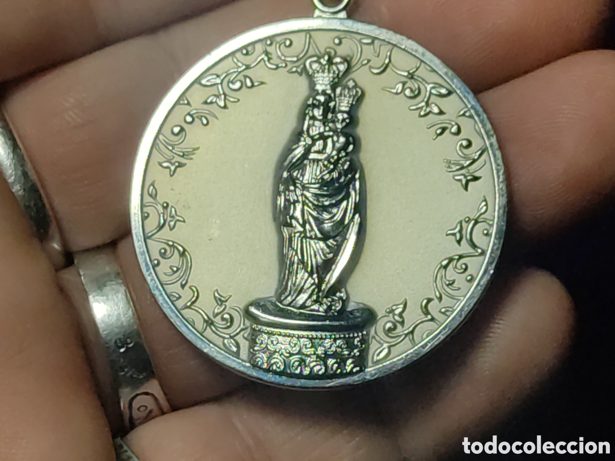Coleccionismo de llaveros: Llavero de la virgen del Pilar. - Foto 3