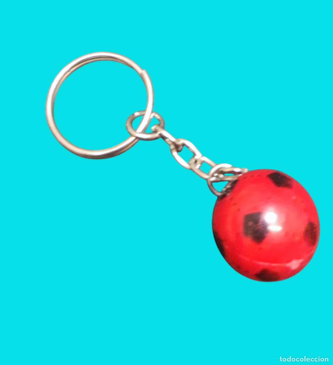 Collezionismo di Portachiavi: Antiguo llavero bal&oacute;n futbol