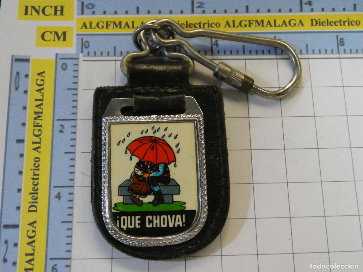 Coleccionismo de llaveros: LLAVERO DE TURISMO. GALICIA QUE LLUEVA. ENAMORADOS PARAGUAS