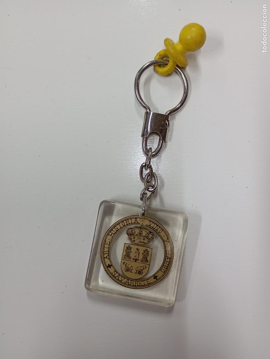 Coleccionismo de llaveros: LLAVERO ESCUDO NAVARRETE LA RIOJA. CAR161