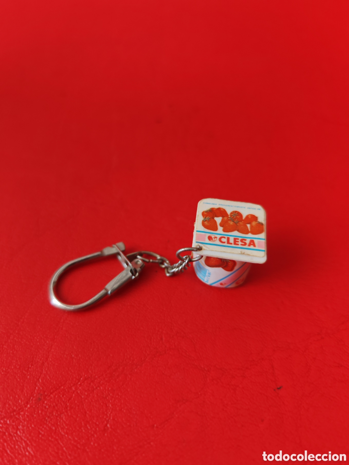 Coleccionismo de llaveros: Antiguo llavero yogur clesa - Foto 1