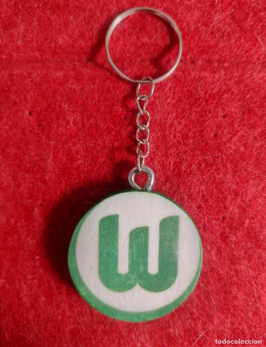 Collection of Keychains: Llavero f&uacute;tbol WOLFSBURGO