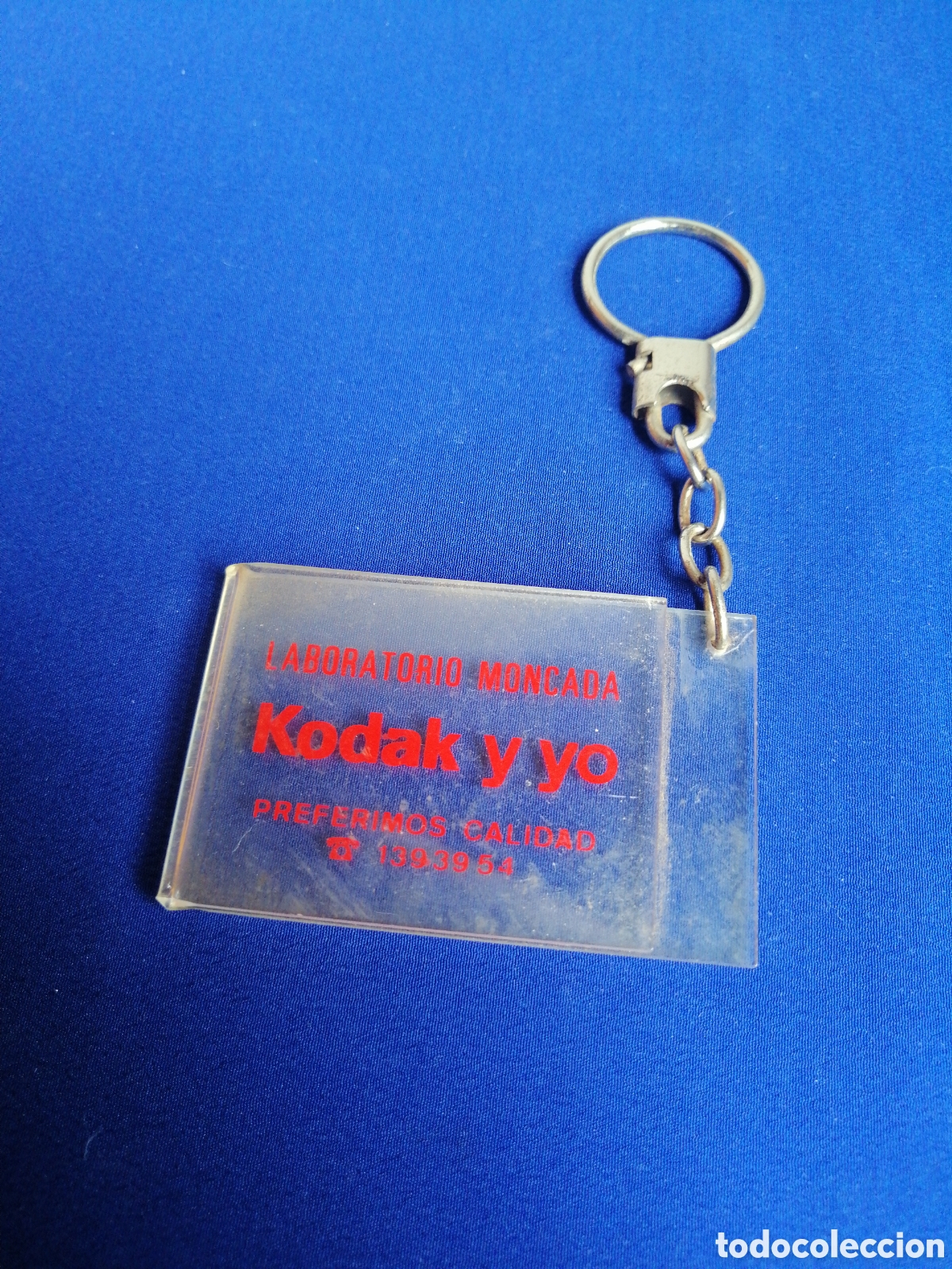 Sammlung von Schl&uuml;sselanh&auml;ngern: KODAK Y YO - LABORATORIO MONCADA LLAVERO PUBLICIDAD ANTIGUO