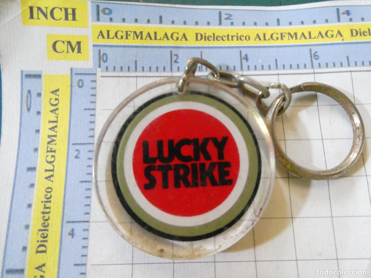Coleccionismo de llaveros: LLAVERO DE TABACO CIGARROS. LUCKY STRIKE - Foto 1