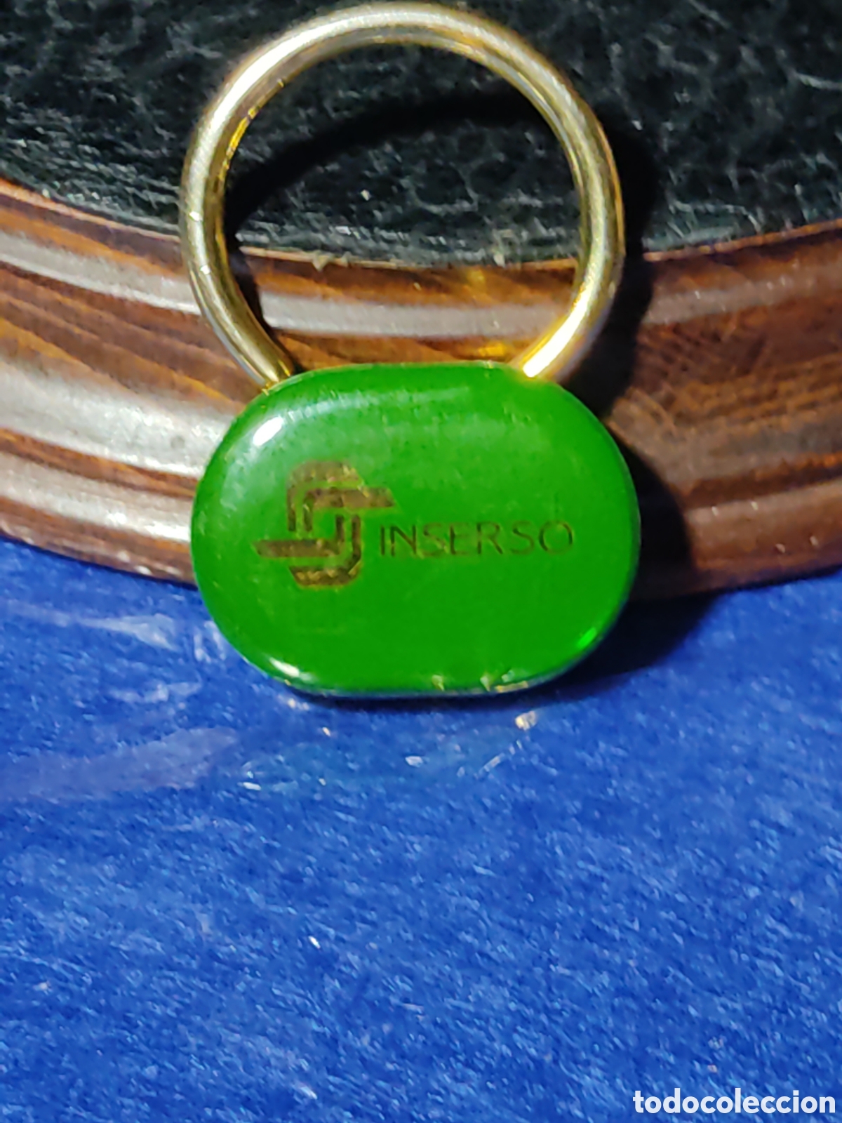 Coleccionismo de llaveros: Llavero del IMSERSO con forma de candado. - Foto 1