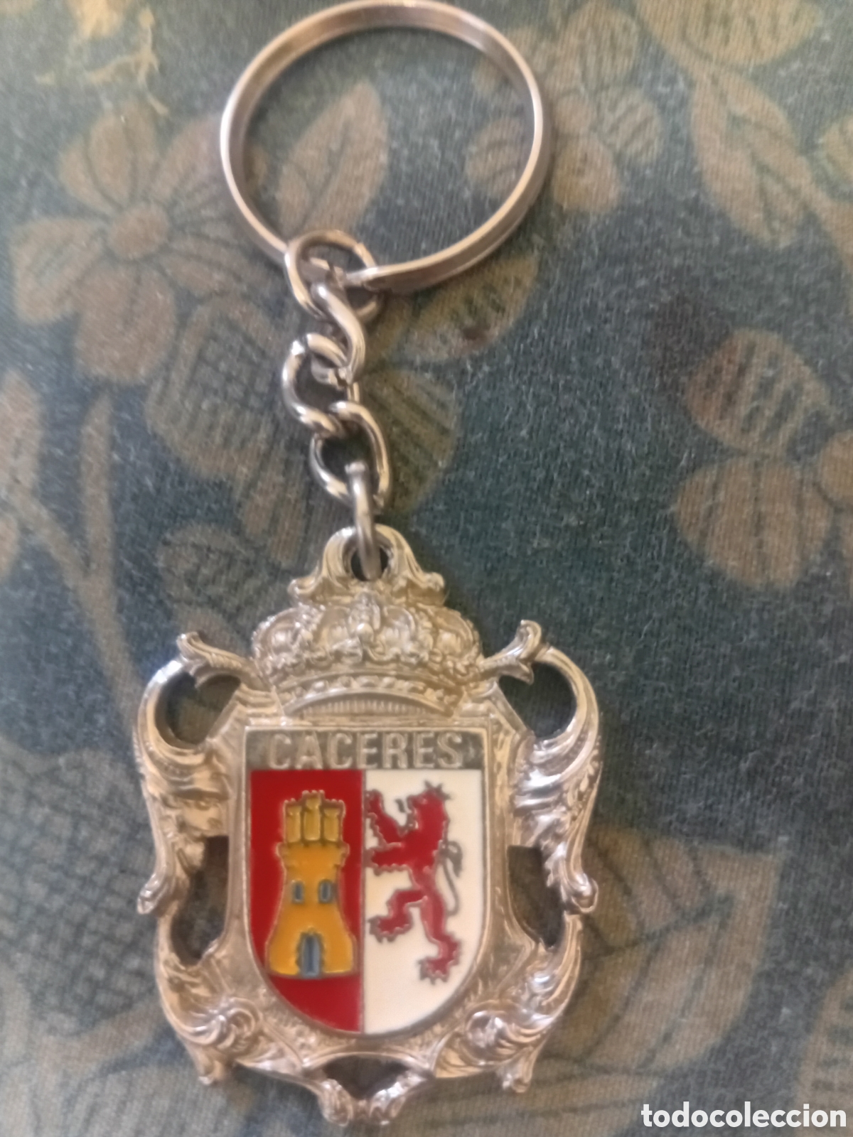 Coleccionismo de llaveros: Llavero de Escudo C&aacute;ceres - Foto 1
