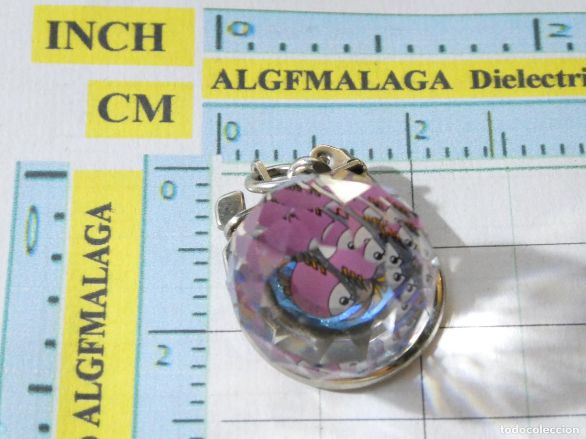 Collection of Keychains: LLAVERO BOLA DE CRISTAL HOR&Oacute;SCOPOS ZODIACO PISCIS