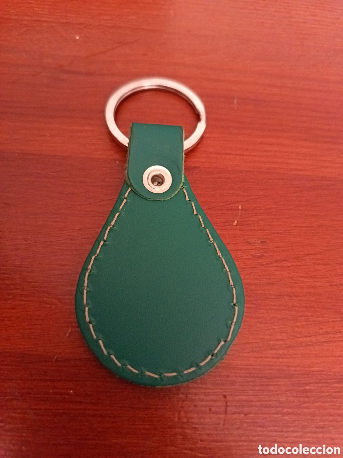 Coleccionismo de llaveros: Llavero de Colecci&oacute;n De cuero verde - Foto 2
