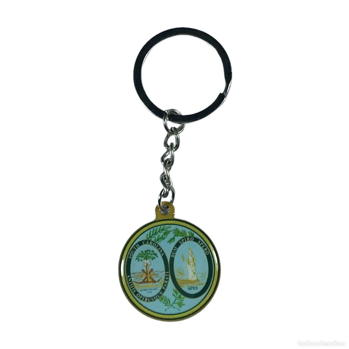 Collection of Keychains: Llavero Metal - Escudo Estado South Carolina - USA
