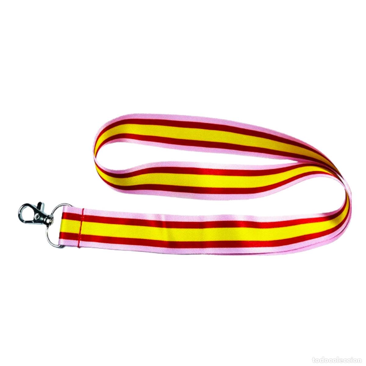 Collection of Keychains: Lanyard &ndash; Cinta Cuello - Bandera de Espa&ntilde;a Fondo Rosa - L031