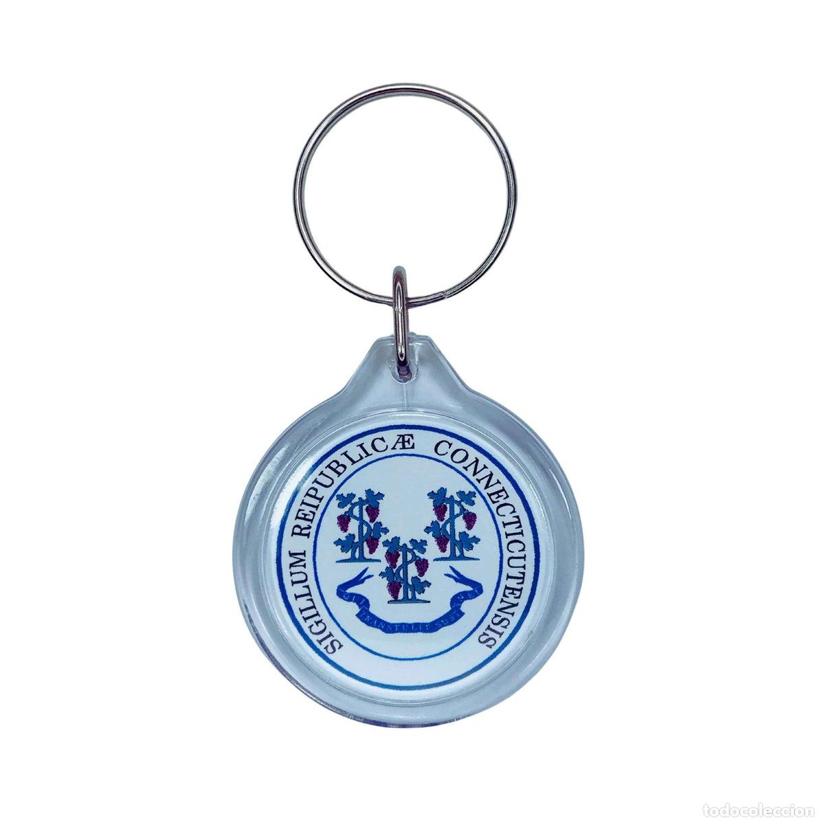 Collection of Keychains: Llavero Acr&iacute;lico Redondo- Escudo Estado Connecticut - USA