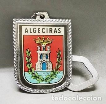 Collectionnisme de portes-cl&eacute;s: LLAVERO DE METAL ESCUDO DE ALGECIRAS BANDERA DE ANDALUCIA - LLAV-28292 - B-1080