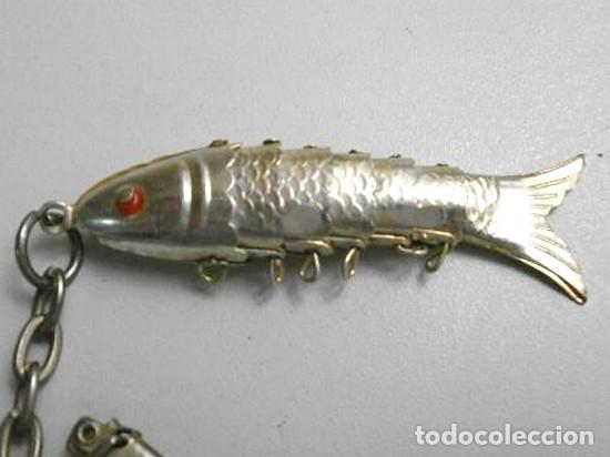 Collection of Keychains: LLAVERO DE METAL LLAVERO PEZ FLEXIBLE - LLAV-28328 - B-1081