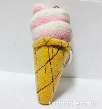 Collectionnisme de portes-cl&eacute;s: LLAVERO DE PELUCHE CON FORMA DE HELADO - LLAV-28359 - B-1083