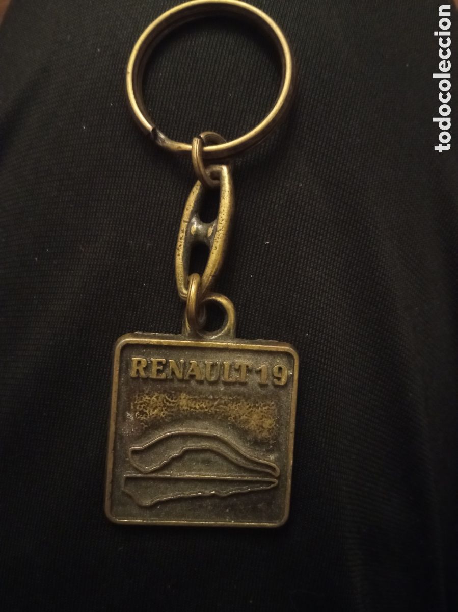 Coleccionismo de llaveros: Antiguo llavero a Doble cara Renault 19, numerado