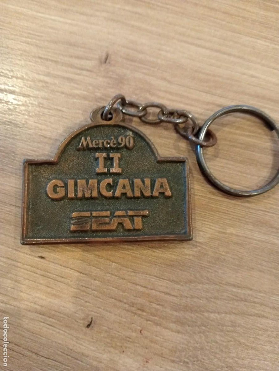 Sammlung von Schl&uuml;sselanh&auml;ngern: LLAVERO MOTOR SEAT II GIMCANA MERCE 90 CARRERAS COCHES AUTOM&Oacute;VILES