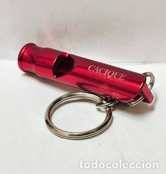 Sammlung von Schl&uuml;sselanh&auml;ngern: LLAVERO DE METAL ESMALTADO CACIQUE - LLAV-28389 - B-1085