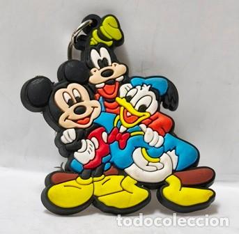 Sammlung von Schl&uuml;sselanh&auml;ngern: LLAVERO DE GOMA CON DISE&Ntilde;O DE MICKEY MOUSE, PATO DONALD Y GOOFY - LLAV-28401 - B-1086