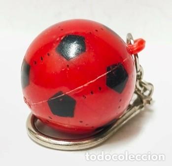 Sammlung von Schl&uuml;sselanh&auml;ngern: LLAVERO DE PLASTICO BALON DE FUTBOL PEQUE&Ntilde;O - LLAV-28414 - B-1086