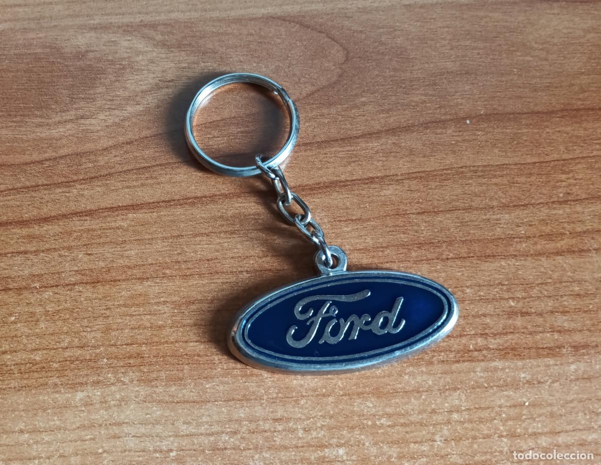 Sammlung von Schl&uuml;sselanh&auml;ngern: Llavero met&aacute;lico de Ford