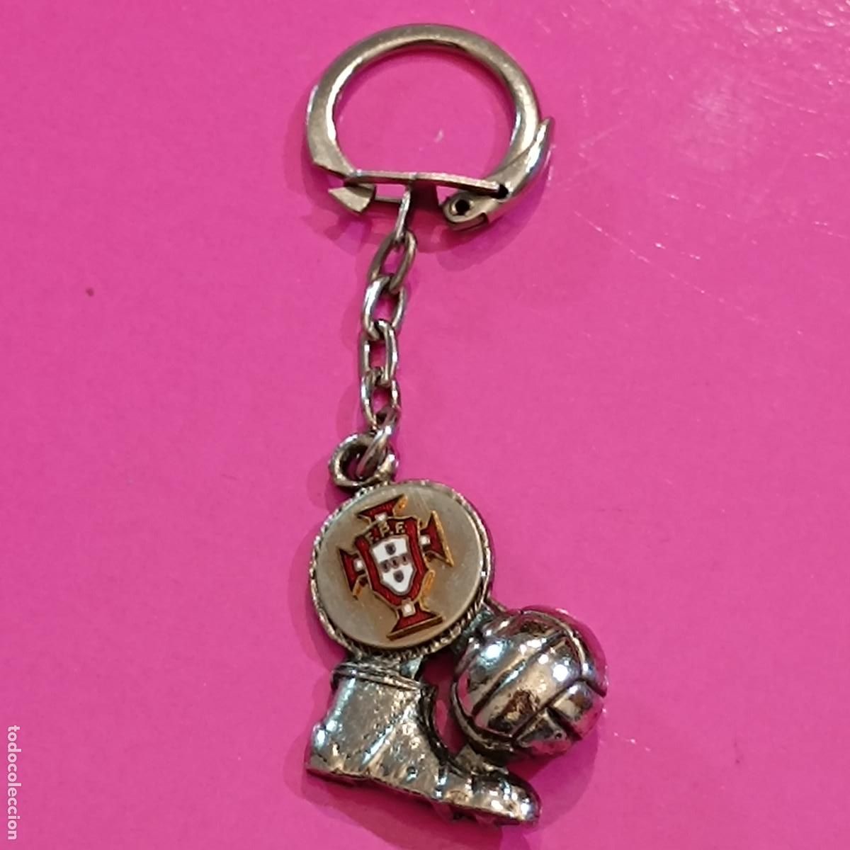 Colecionismo de porta-chaves: LLAVERO ANTIGUO FEDERACION PORTUGUESA DE FUTBOL. MYJ.
