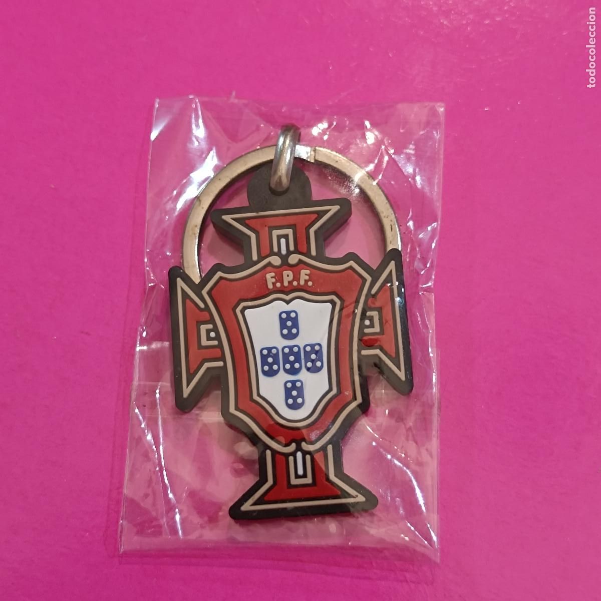 Colecionismo de porta-chaves: LLAVERO ANTIGUO FEDERACION PORTUGUESA DE FUTBOL. MYJ.