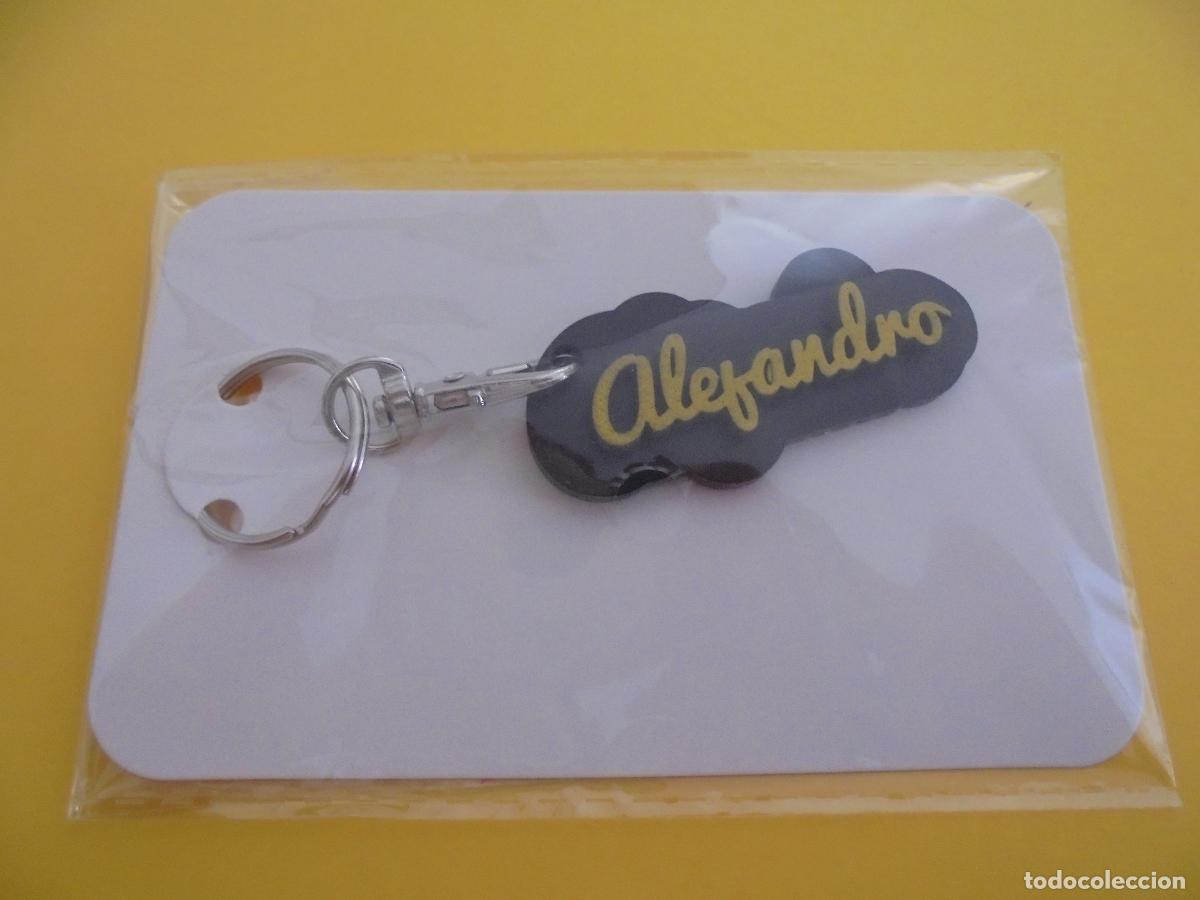 Coleccionismo de llaveros: LLAVERO ALEJANDRO EN MADERA Y EN RELIEVE &ndash; ARTESANAL - Foto 1