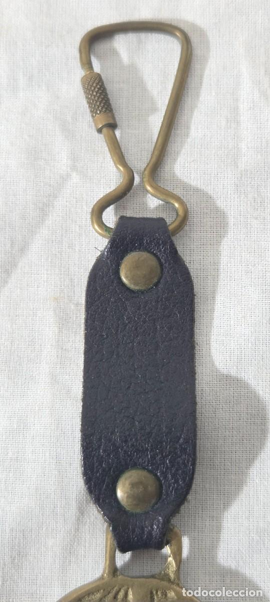 Coleccionismo de llaveros: Antiguo llavero de bronce, Bauma Munchen - Foto 4